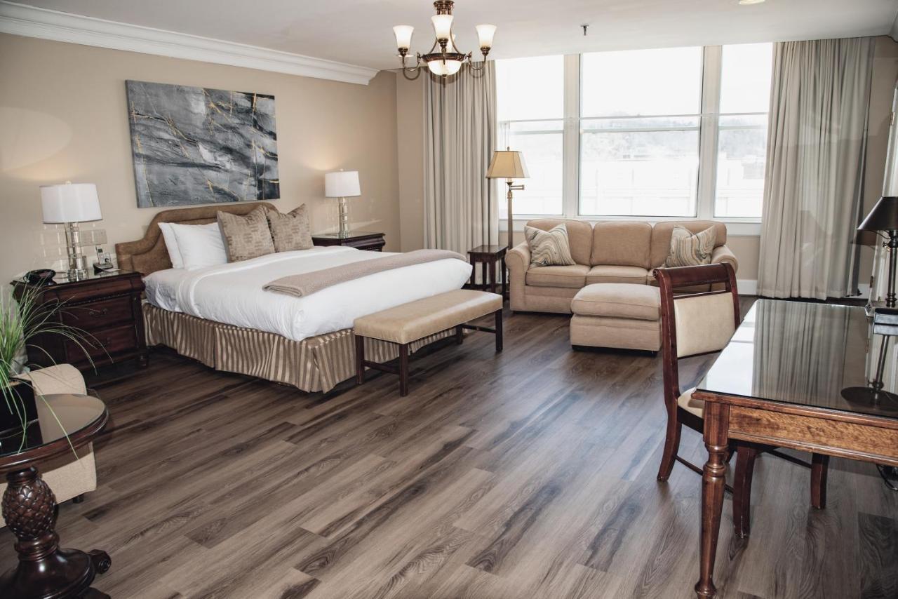 Haywood Park Hotel, Ascend Hotel Collection Asheville Esterno foto